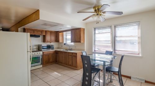 1019 93 St, Chicago IL 60617-4109 exterior