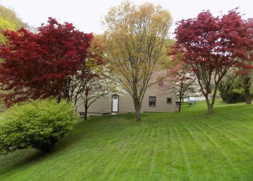 172 Division St, Pittsburgh, PA 15215-1300