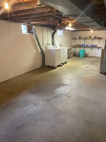 1024 Raynor Ave, Joliet IL 60436-1545 exterior