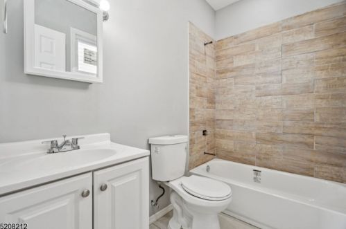 148 Walnut St, Paterson NJ 07522-1426 exterior