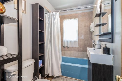 515 Briggs St, Joliet IL 60433-9518 exterior