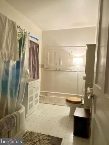 2008 Marietta Ave, Lancaster PA 17603-2354 exterior