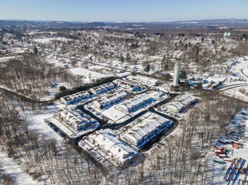 28 Jimal Dr, Middletown NY 10940-3650 exterior