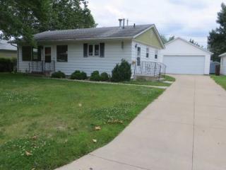 4402 Lee St, Cedar Rapids IA  52402-2109 exterior