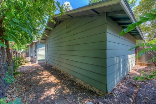 4805 Evans Ave, Austin TX  78751-2632 exterior