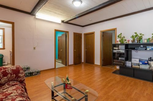 402 Cumberland Hill Rd, Woonsocket RI 02895-4820 exterior