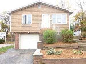 80 Netop Dr, Providence RI  02907-3706 exterior