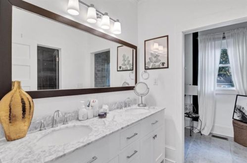 548 Holderness St, Atlanta GA 30310-1750 exterior