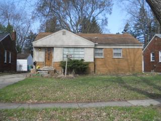 22801 Power Rd, Farmington, MI 48336-4023