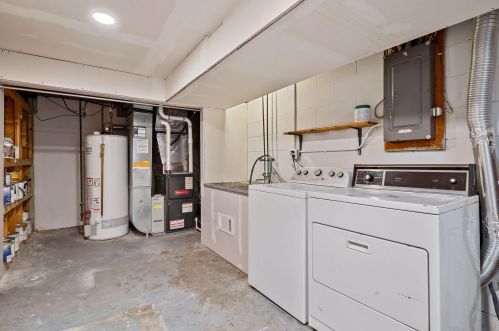 70 Farrell St, Saint Paul MN 55119-5203 exterior