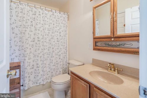 37 Sunnydale Dr, Berkeley Township NJ 08721-1380 exterior