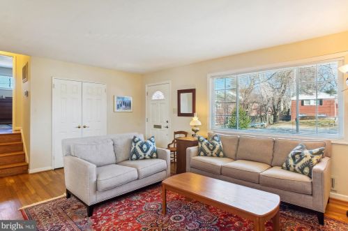 11004 Havenpark Dr, Silver Spring, MD 20902-3616