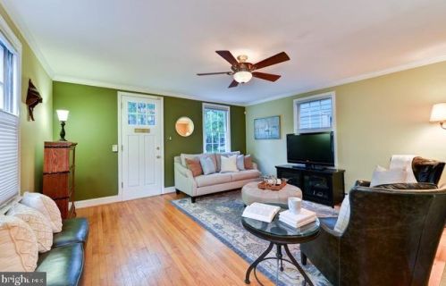 718 Fairfax St, Alexandria VA  22314-4306 exterior