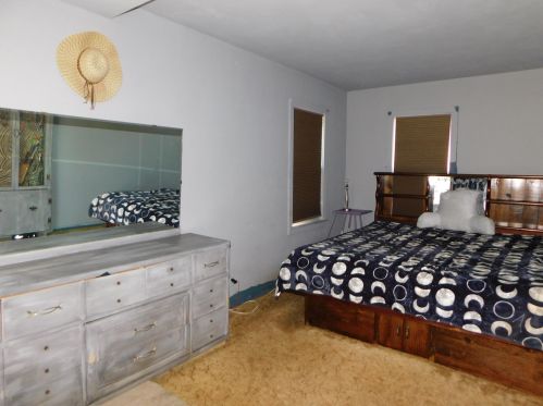 50002 M 51, Dowagiac MI 49047-9631 exterior