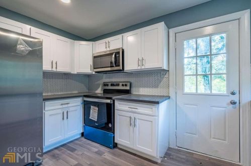 2255 Burroughs Ave, Atlanta GA  30315-7560 exterior