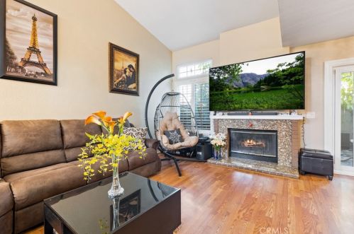 13561 Banyon Rd, Tustin, CA 92782-8350