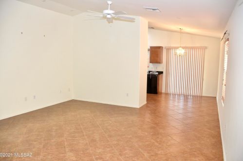 7449 Fair Meadows Loop, Tucson AZ 85756-6151 exterior