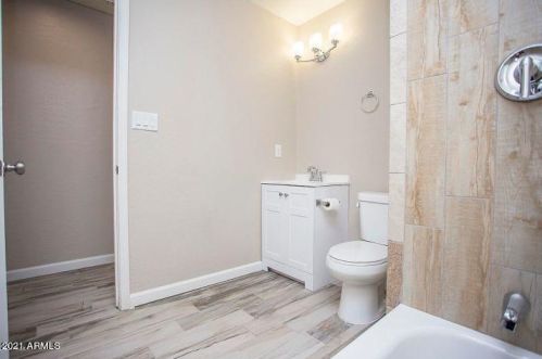 1627 Carter Rd, Phoenix AZ  85041-6620 exterior