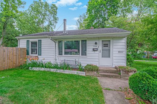 1358 Cherokee St, Kalamazoo, MI 49006-2016