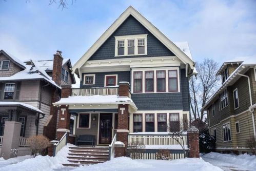 1830 49, Milwaukee WI  53208-1735 exterior