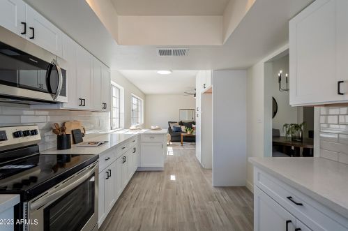 2110 Mcnair St, Chandler AZ 85225-1829 exterior