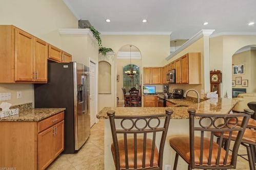 18054 Royal Hammock Blvd, Naples FL 34114-8943 exterior