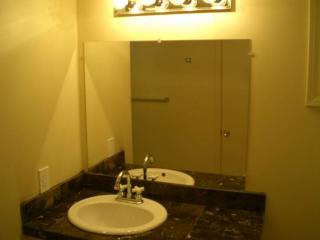 6431 Flora Ave, Seattle WA  98108-2758 exterior