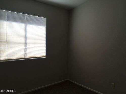 1422 66th Dr, Phoenix AZ  85043-7720 exterior