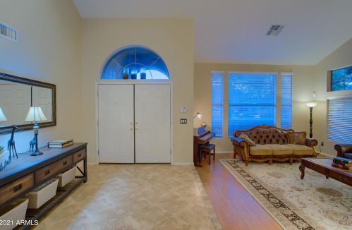 33907 23 Dr, Phoenix AZ 85027-4137 exterior