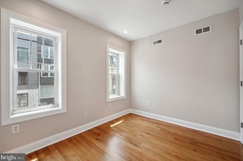 1531 Federal St, Philadelphia PA 19146-3828 exterior