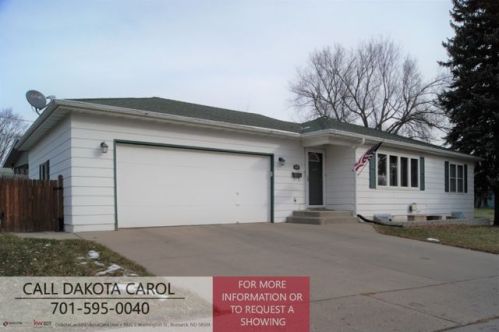 1301 2nd St, Bismarck, ND 58501-2618