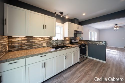 343 Corinne St, Grand Rapids MI 49507-1618 exterior