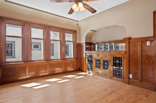 4311 Murray Ave, Milwaukee WI  53211-1642 exterior