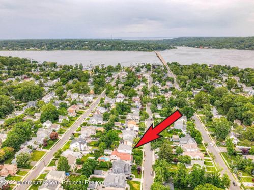 92 Washington St, Locust NJ 07760-1432 exterior