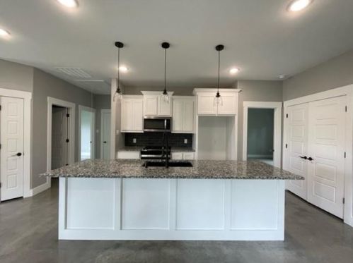 114 Walker St, Denison TX 75020-1638 exterior