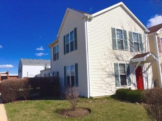 778 Symphony Dr, Aurora IL  60504-4788 exterior