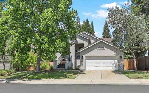 396 Seaton Dr, Folsom, CA 95630-7948
