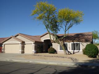 6810 15th Pl, Phoenix AZ  85014-1136 exterior