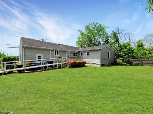 355 Maple Ave, Bound Brk NJ 08805-1703 exterior