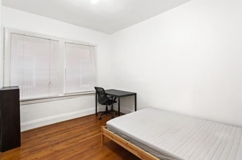 6525 Dalzell Pl, Pittsburgh PA 15217-1441 exterior