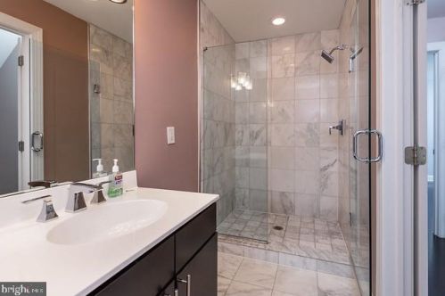 1357 Mascher St, Philadelphia PA  19122-4618 exterior