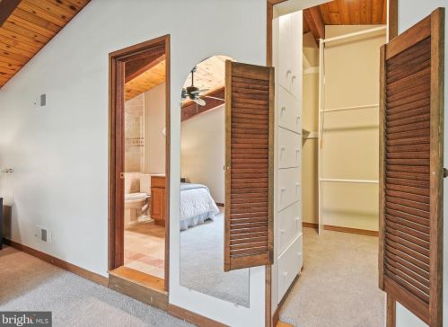 209 Bryants Nursery Rd, Silver Spring MD 20905-3840 exterior