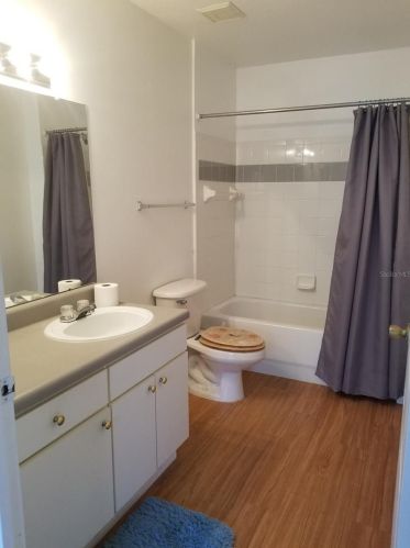 10422 White Lake Ct, Tampa FL 33626-1938 exterior