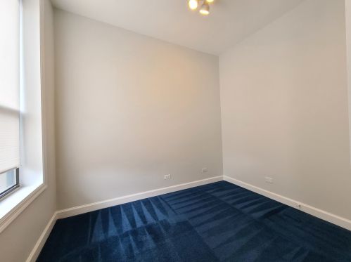 2405 Oakley Ave, Chicago IL  60647-2009 exterior