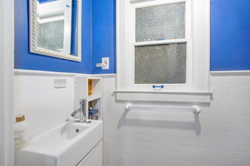 800 Sigsbee St, Grand Rapids MI 49506-2536 exterior