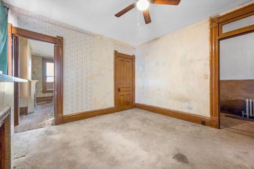 1832 Ley St, Pittsburgh PA 15212-3612 exterior