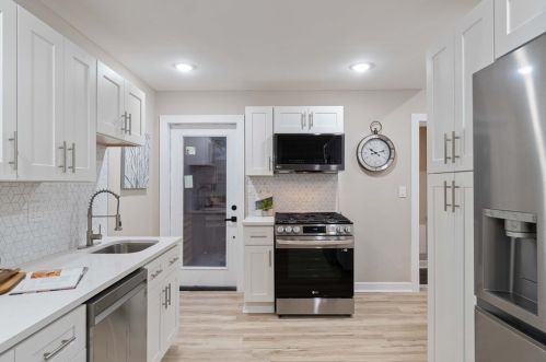 139 42nd St, Pittsburgh PA  15201-3136 exterior