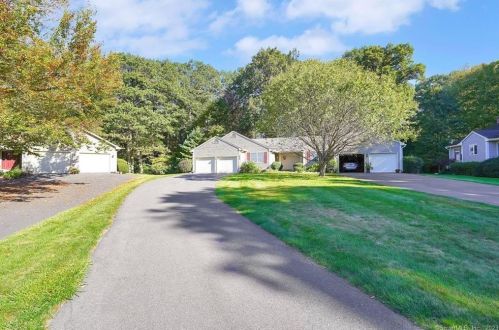 636 Locksmith, Windsor, CT 06095-2036