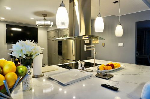 1945 74 Ct, Chicago IL 60707-3110 exterior