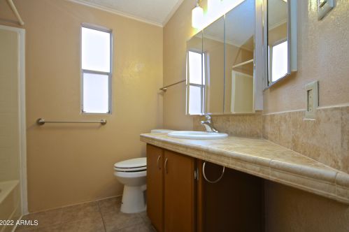 6210 Pinehurst Dr, Chandler AZ 85249-4039 exterior